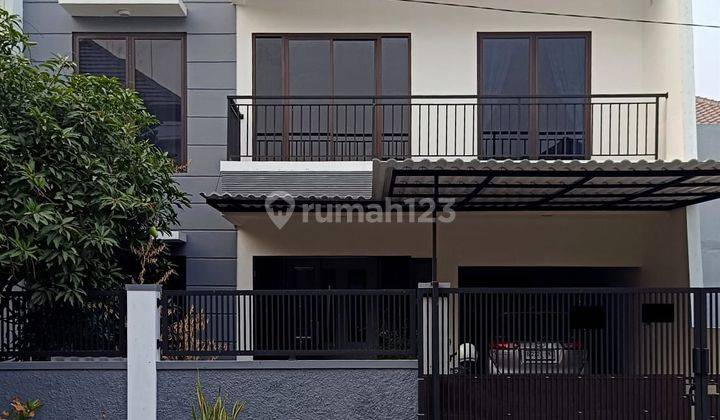 Rumah Bagus Siap Huni Full Furnished di Metland Cakung, Jakarta 1