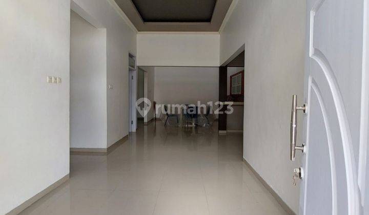 Rumah Rapi Siap Huni Semi Furnished di Harapan Indah Bekasi 2