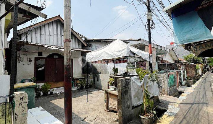 Rumah Induk Dengan Kontrakan 29 Pintu Di Kayumanis Matraman 2