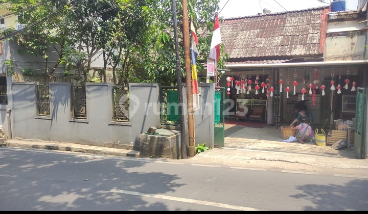 Jual Rumah Second Pinggir Jalan Jagakarsa