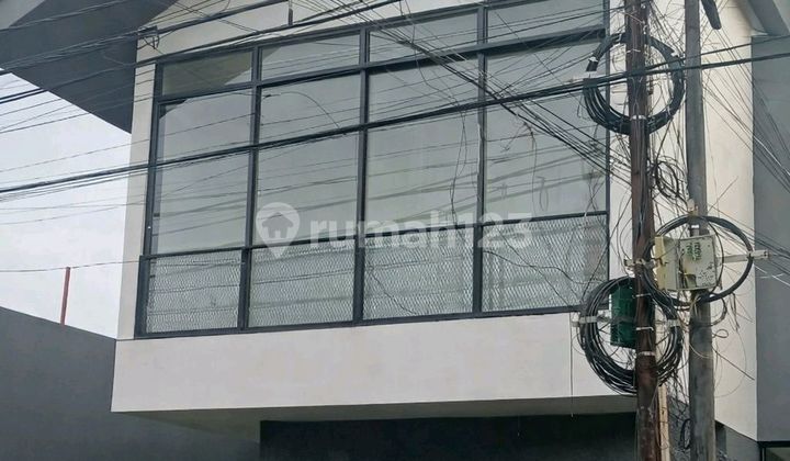 Rumah Baru 2 Lantai di Jagakarsa - Modern & Siap Huni