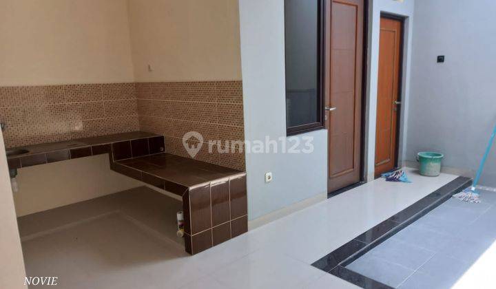 Siap Huni & No perbaikan! Dijual rumah di Cluster ifolia, Bekasi 2