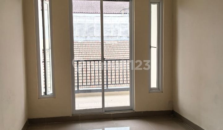 Dijual Rumah Baru Duri Kepa