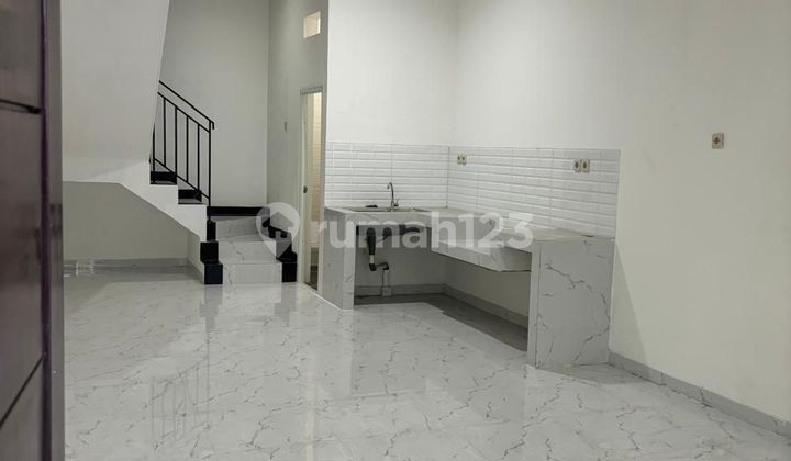 Dijual Rumah Baru Jelambar Siap Huni