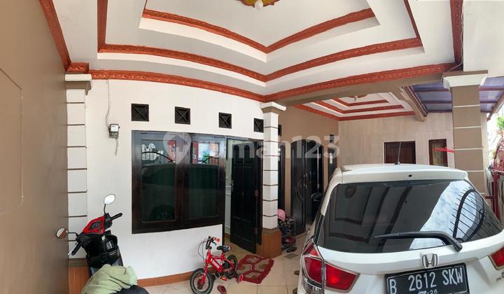 A Nice House In Pondok Cabe Near The Main Road 2