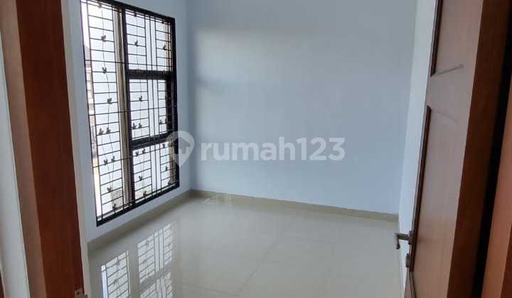 Rumah Dalam Cluster Insani Yang Bagus Baru Di Renovasi Di Cinangka Sawangan Depok 2