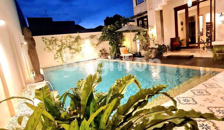 Rumah mewah dengan swimming pool di SUTERA MAGNOLIA ALAM SUTERA Serpong Utara Tangerang Selatan 1