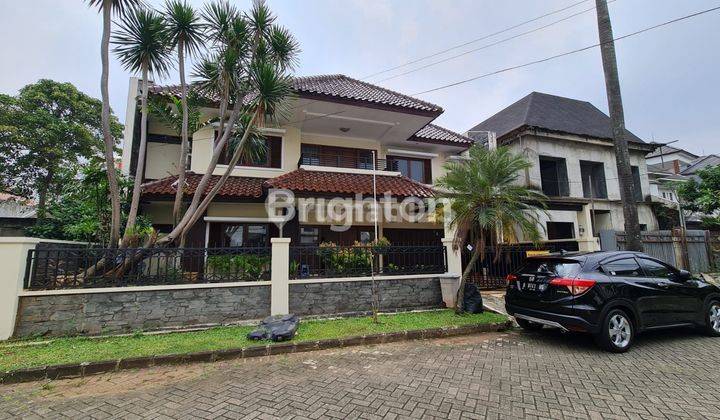 RUMAH BESAR SIAP HUNI DI KEBAYORAN LAMA 1