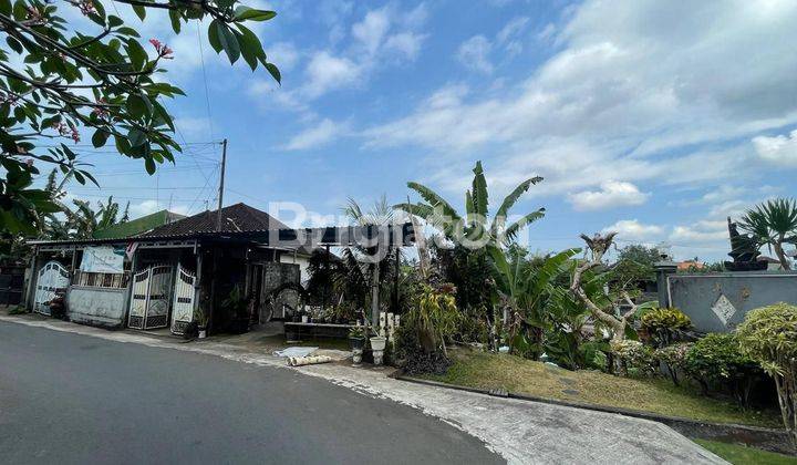 House in Bali With Very Large Side Yard 1