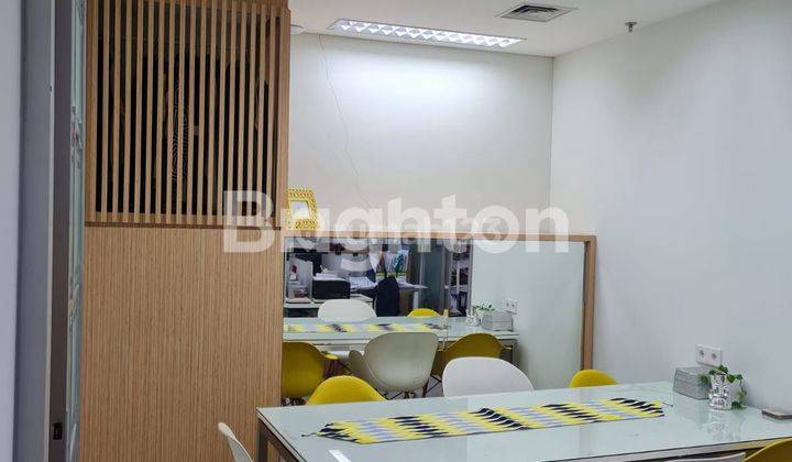 OFFICE DI THE SMITH AREA, ALAM SUTERA, TANGERANG 2