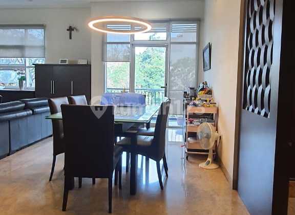 Rumah Minimalist Cluster Pik