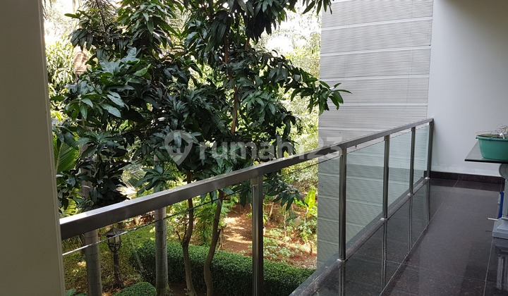 Rumah Mewah Lotus Palace Pik 2