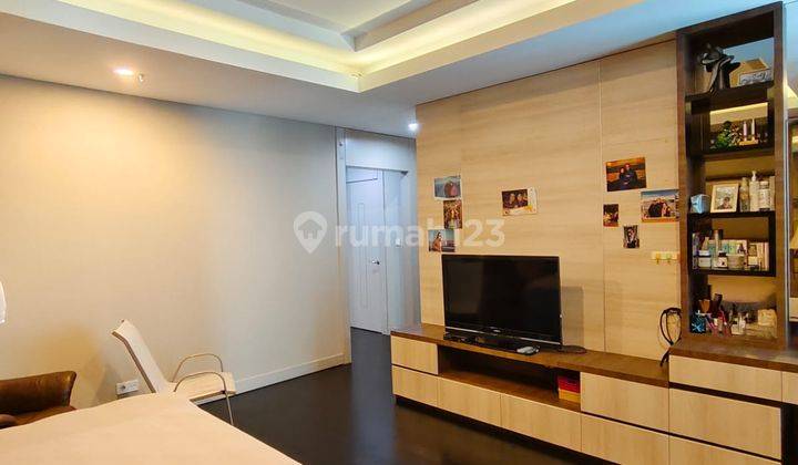 Apartment Regatta Miami Furnished Bagus 2