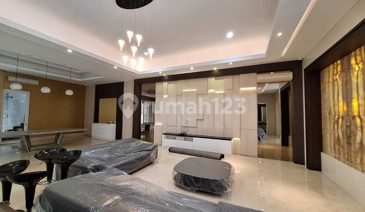 Rumah Minimalist Pik1 Turun Harga