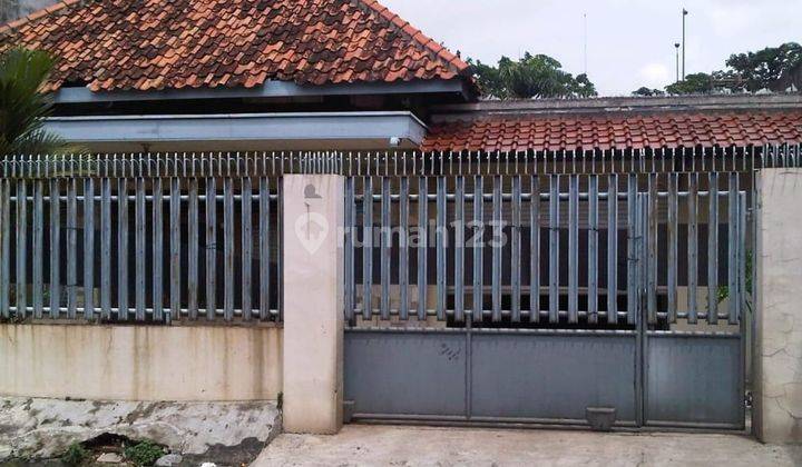 Jual Rumah Tua di Otista Jaktim 1