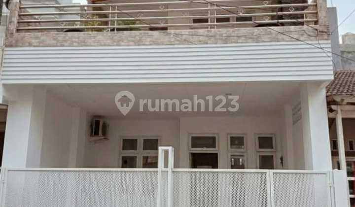 Rumah 3 Lantai Bagus Lokasi Strategis di Sunter