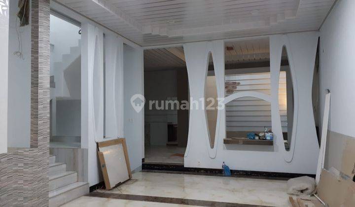 Dijual Cepat Rumah 3.5 Lantai di Komplek Sentosa Land Medan 2