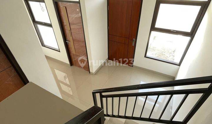 Rumah 2 Lantai Kawasan Strategis di Bandung Barat 1