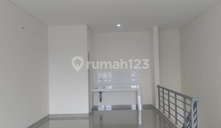 (JKTC732) For Sale: Attached Shophouse Maggiore Grande in Gading Serpong