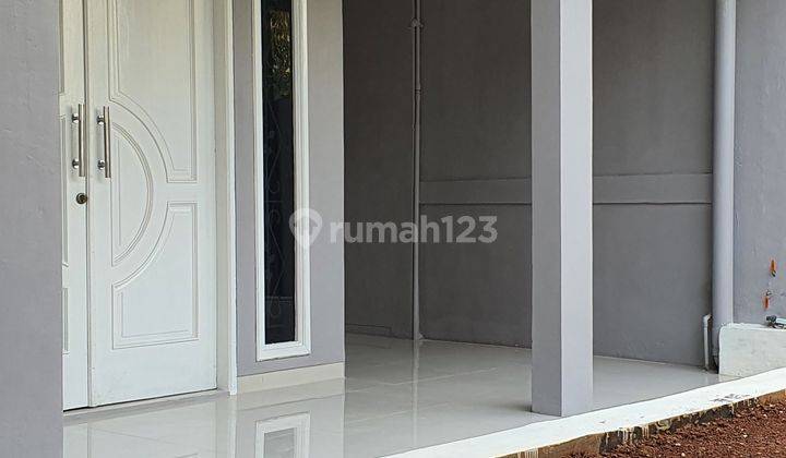 Rumah Bagus Unfurnished 1 Lantai di Lippo Karawaci, Tangerang 1