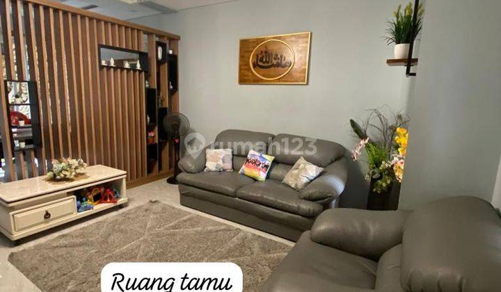 Rumah Pinewood di Banjarwijaya Tangerang 1