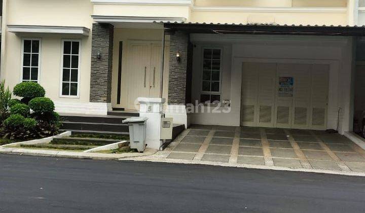 Rumah Depan Club House di PHG Dekat Lapangan Golf 2