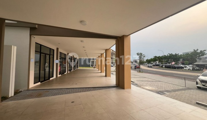 (JKTSC1186) Disewakan Ruko Baru IL Lago Grande, Gading Serpong 