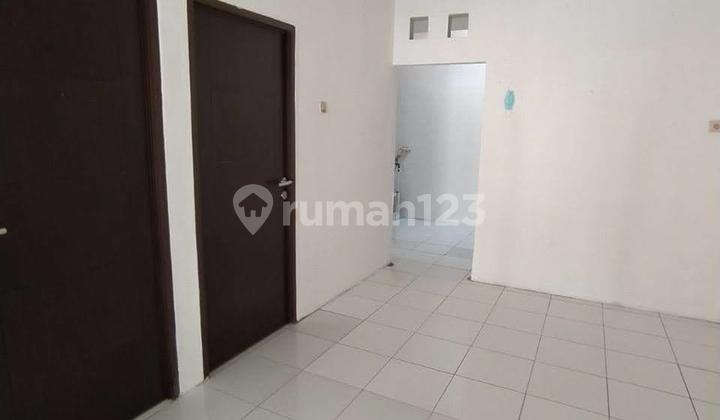 (JKTC1107) Dijual Rumah lokasi strategis di Medang, Pagedangan 