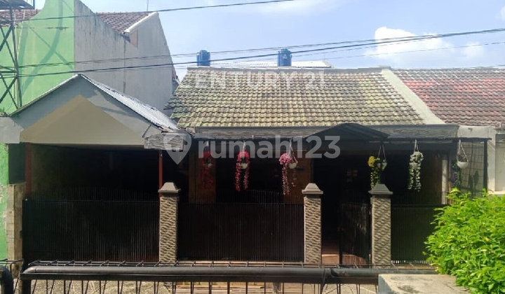 Rumah Tinggal Dekat Jalan Raya Di Pondok Kopi Duren Sawit S9101