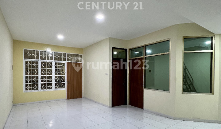 Rumah 1½ Lantai Siap Huni Area Tidak Banjir Di Sunter R2266 2