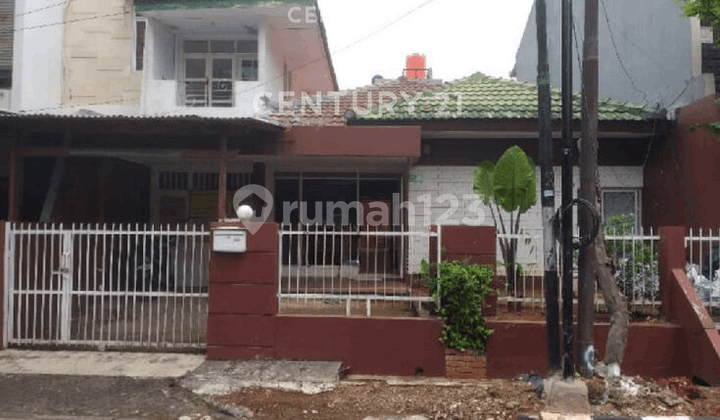 Rumah Dalam Cluster One Gate System Di Warung Buncit S9045