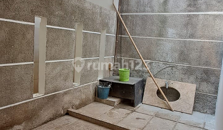 One-Story House Ready to Occupancy Suitable For Business In Karawaci R2202 2