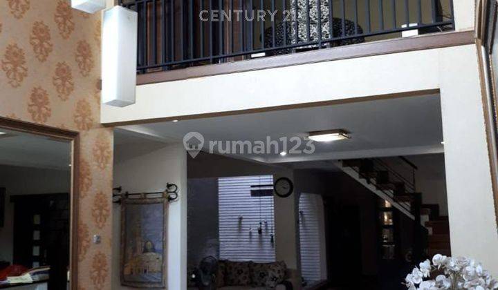 Rumah 3 Lantai Dekat Akses Tol Di Jatibening Estate S8017 1