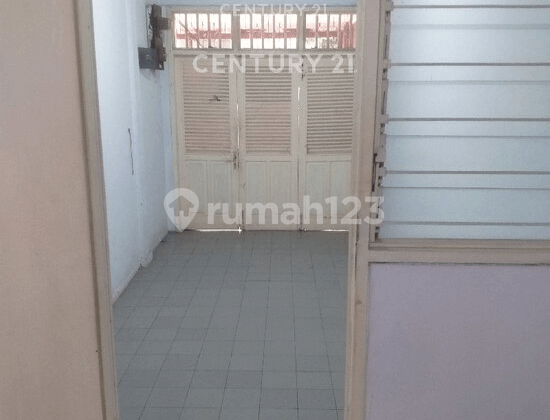 Rumah Dalam Cluster One Gate System Di Warung Buncit S9045 2
