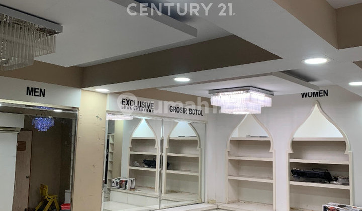 Cheapest Strategic 3-Story Shop House for Business in Condet R2237 Cheapest Strategic 3-Story Shop House for Business in Condet R2237