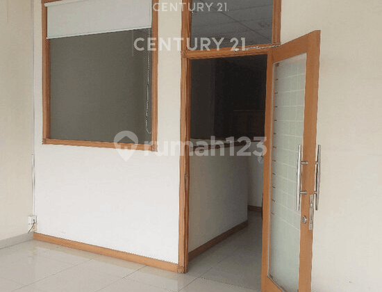 Office Space 82 Sqm 3rd Floor Semi Furnished in Mampang R2228 Office Space 82 Sqm 3rd Floor Semi Furnished in Mampang R2228