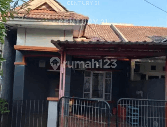 1-Story House in Duta Harapan Housing S9095