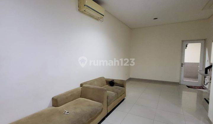 Disewakan Rumah Semi Furnished Cluster Amerika Green Lake City 3 Kt  2