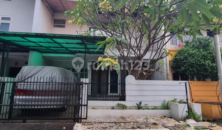 Dijual Rumah Intercon Lokasi Strategis