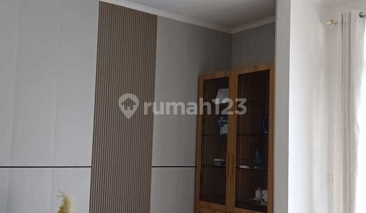 Dijual Murah Rumah Intercon hanya seharga tanah cocok untuk investasi Dijual Murah Rumah Intercon hanya seharga tanah cocok untuk investasi