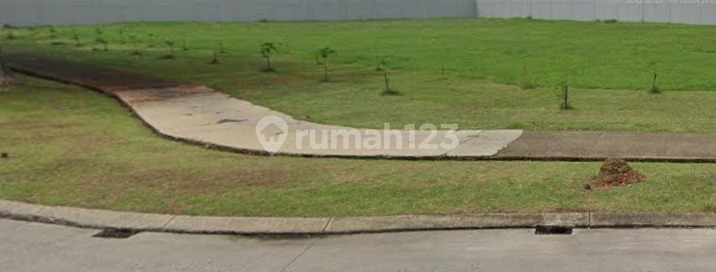 Commercial land plot for rent, wide area, Alam Sutera, strategic location. Commercial land plot for rent, wide area, Alam Sutera, strategic location.