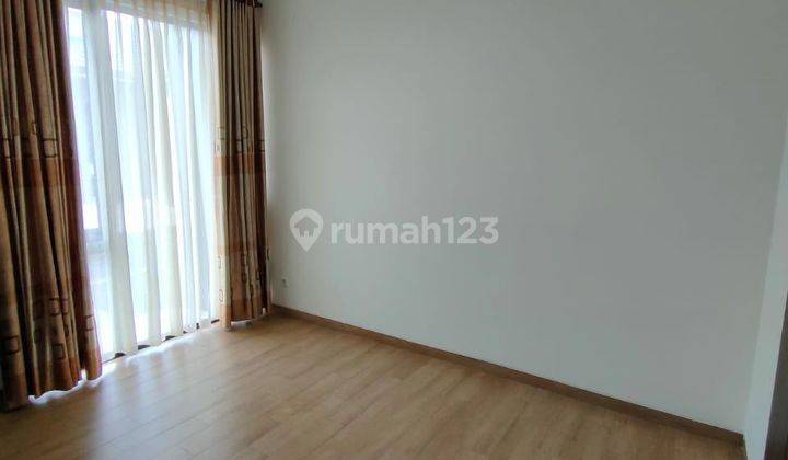 Dijual Rumah Bagus Cluster Eldora Suvarna Sutera Semi Furnished  2