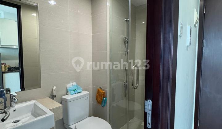 Dijual Apartemen Puri Mansion Studio Furnished Lokasi Strategis 2