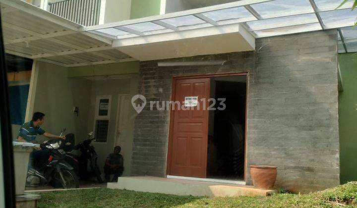 Disewakan Rumah New Jasmine Sudah Renovasi Full Canopy 3 Kt 3 Ac 1