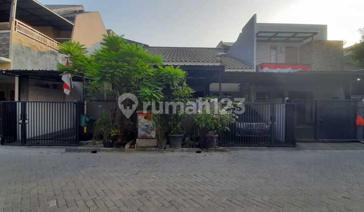 Dijual Rumah Gandeng Metro Permata Tangerang Lokasi Strategis Dijual Rumah Gandeng Metro Permata Tangerang Lokasi Strategis