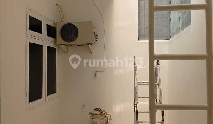 Disewakan Rumah Rapi Permata Puri Media 3 KT 2