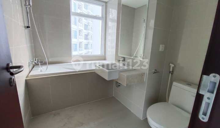 Disewakan Apartemen Puri Mansion 3Br Semi Furnished Semi Private Lift 2