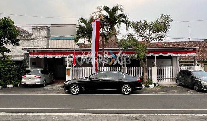 Rumah Klasik Sangat Terawat di Jl Ciujunh, Blimbing Kota Malang 2