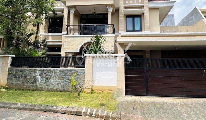Disewakan Rumah Mewah 2 Lantai di Kawasan Istana Dieng, Malang 1