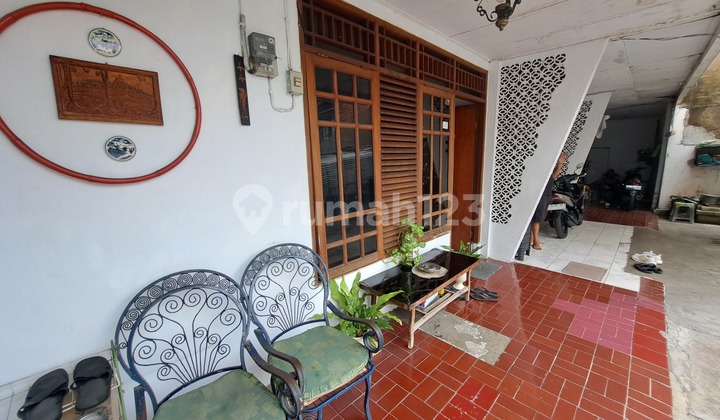 Rumah 550 Meter di Kawasan Elit Slipi Jakarta 2